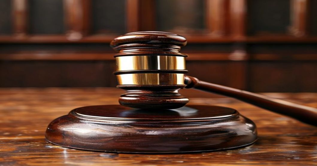 courtroom gavel justice